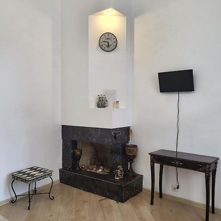 Японська 5 Apartment ลวีฟ ภายนอก รูปภาพ
